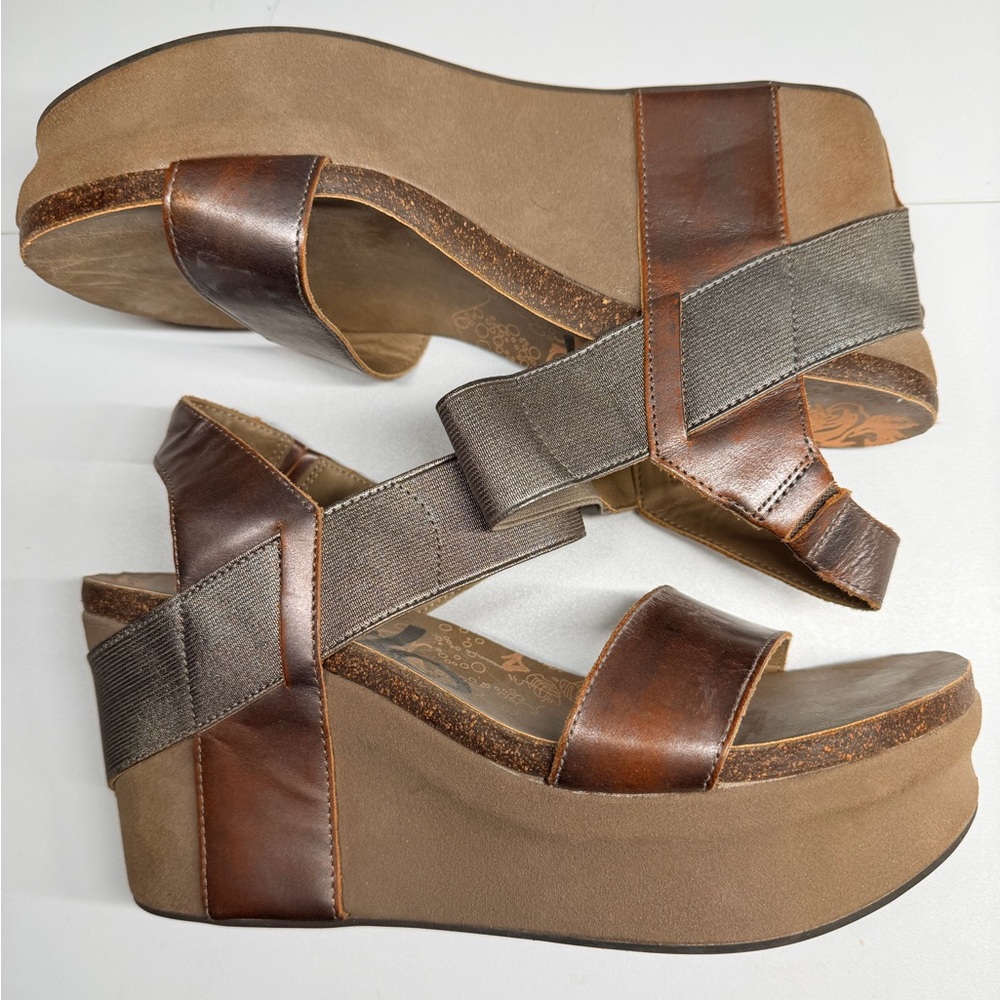 OTBT Bushnell Women’s platform Comfort Sandals Metal Gray Brown Sz 9.5 NWOT